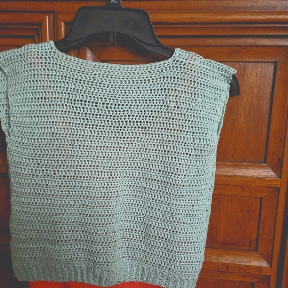 Mint Handmade crochet top - Picture 2 of 3
